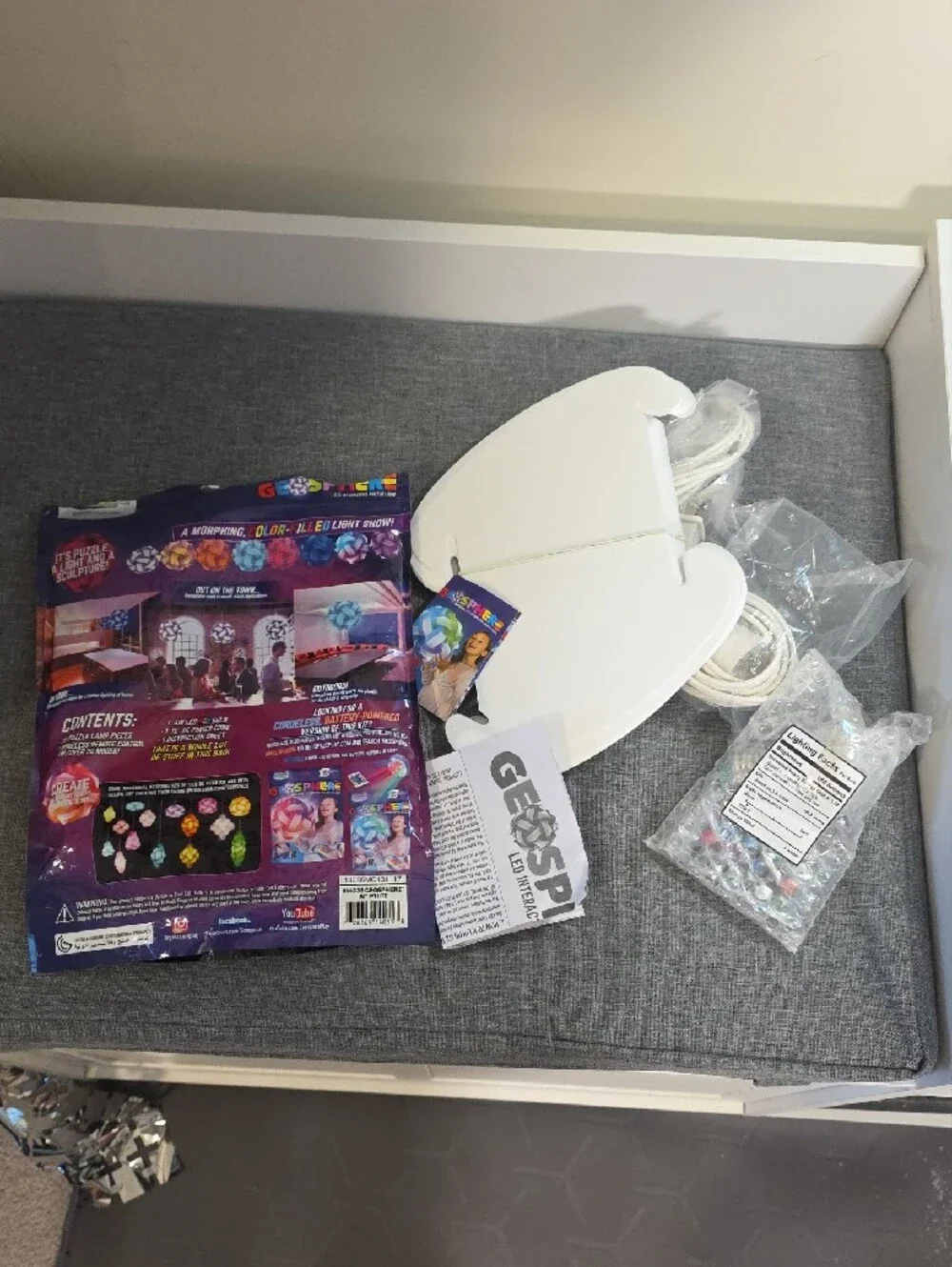 GEOsphere LED Interactive Puzzle Light - Multicolor